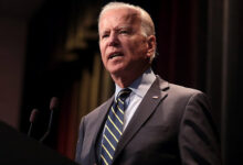 Joe Biden usnul na klimatickém summitu. Novináři ho tajně nahrávali