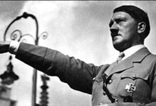 Adolf Hitler zdravil veřejnost v roce 1940 / Wikimedia Commons