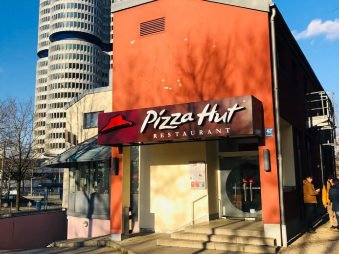 pizza hut