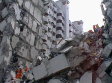 Čínští komunisté po zemětřesení – raději pohřbít lidi zaživa než zmírnit covidová opatření
