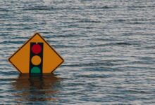 traffic light sign underwater