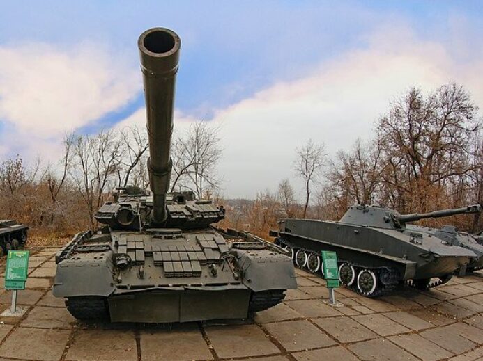 Виктор Алексеев