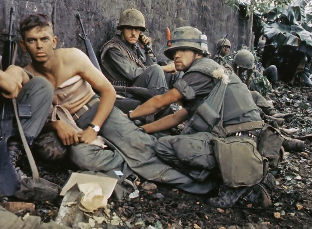 military, vietnam war, wounded american soldier