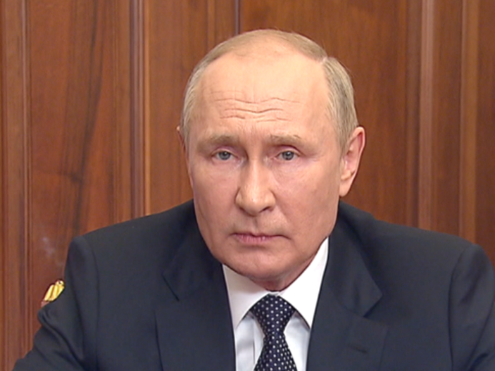 Putin se strašně bojí a chápe, že je v průšvihu, tvrdí bývalý generál FSB
