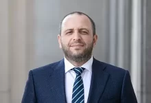 zdroj