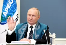 Putin at APEC Summit (2)