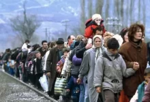 Z obléhaného Náhorního Karabachu odjíždějí první konvoje zraněných a vysídlení civilisté