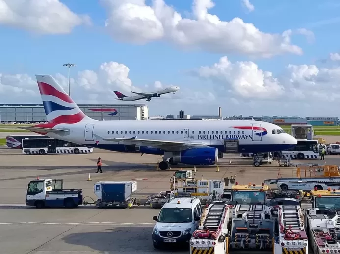 Během letu British Airways zemřela cestující. Na její smrt se přišlo až po přistání