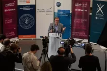 Špatný vtip. Předávání Nobelových cen se může účastnit Rusko, Bělorusko i Írán