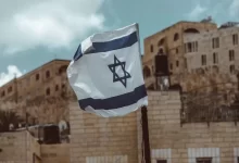 Izraelci z celého světa se po desetitisících vrací bojovat domů. Nemáme jinou možnost, tvrdí