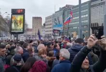 Tisíce lidí na Slovensku protestují proti vládnímu plánu na revizi veřejnoprávního vysílání