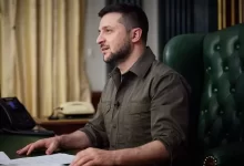 Ukrajinský prezident Zelenskyj říká, že nová pomoc od USA dá Ukrajině „šanci na vítězství“ proti Rusku