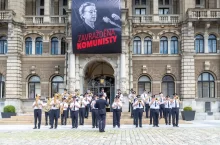 Hudební orchestr na počest Milady Horákové.