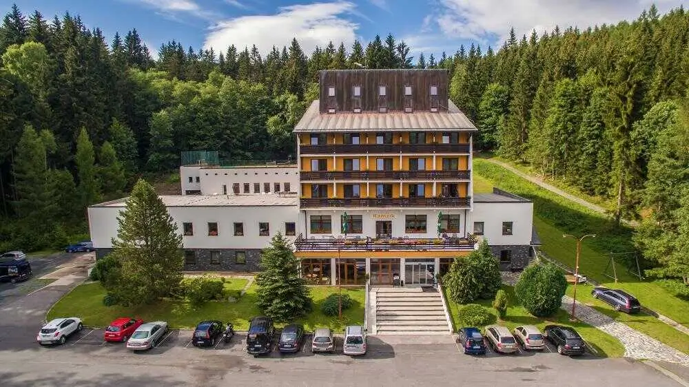20221019133734_ohwthr_optimized - Pravda24 hotel Kamzík v Karlově pod Pradědem