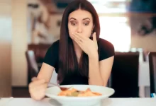 Žena, které nechutná jídlo