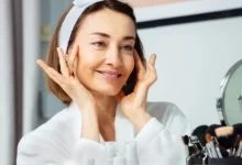 Žena pečující o pleť