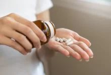 Žena s vitamíny
