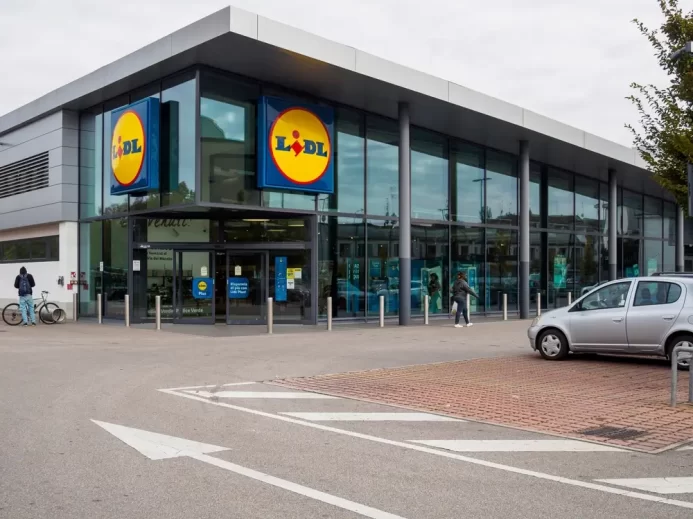 Prodejna Lidl.
