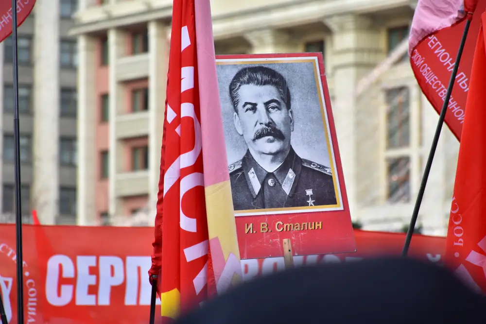 shutterstock_1881455242 - Pravda24 Protest komunistického režimu.