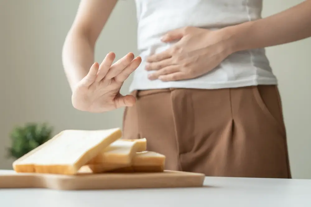 shutterstock_2453992561 - Pravda24 Žena odmítá tousty.