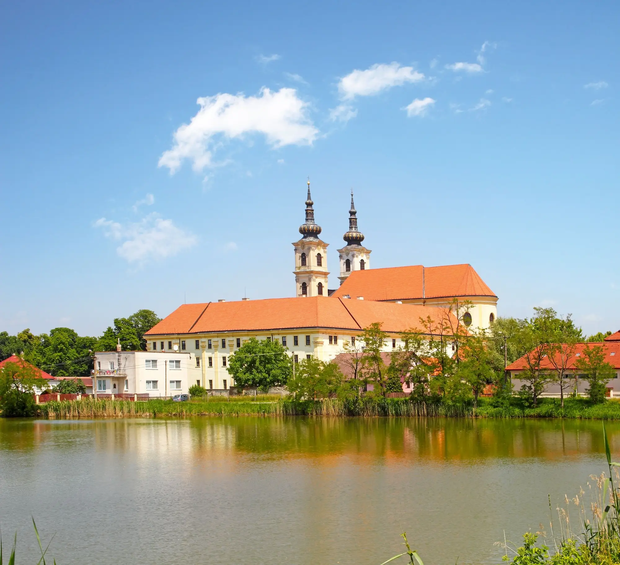 Barokní bazilika a klášter Šaštín-Stráže na Slovensku.