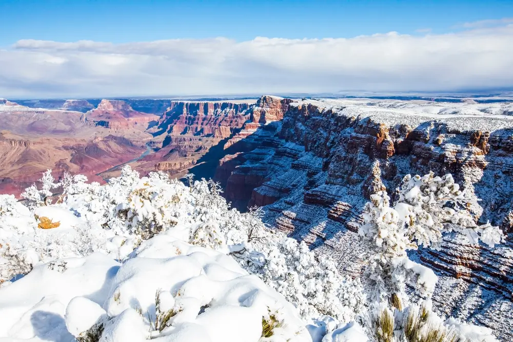- Pravda24 Zimní krajina v Národním parku Grand Canyon