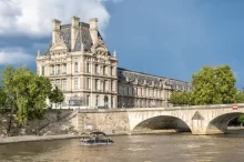 Muzeum Louvre Seina Francie