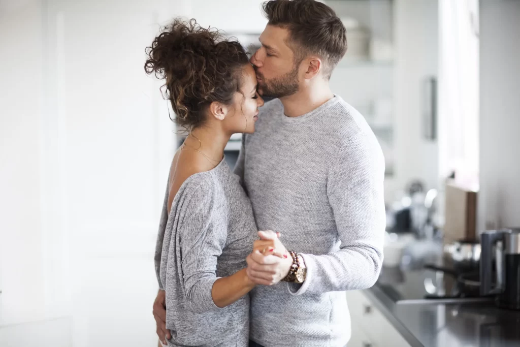 shutterstock_719676079 - Pravda24 zamilovaný pár