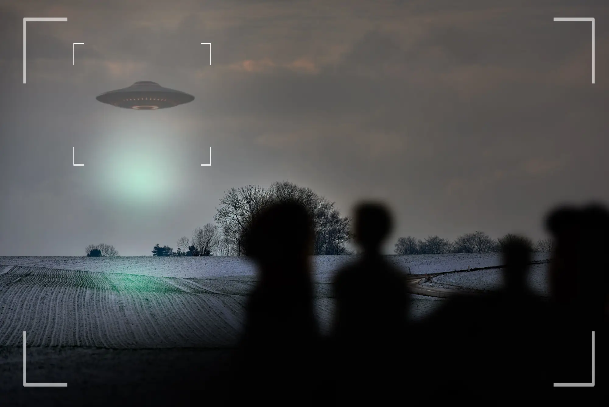 - Pravda24 Údajně zachycené UFO na kameře Area 51.