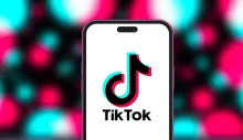 Mobil s TikTokem