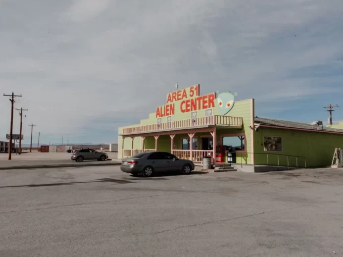 Základna Area 51 vyvolává řadu spekulací.