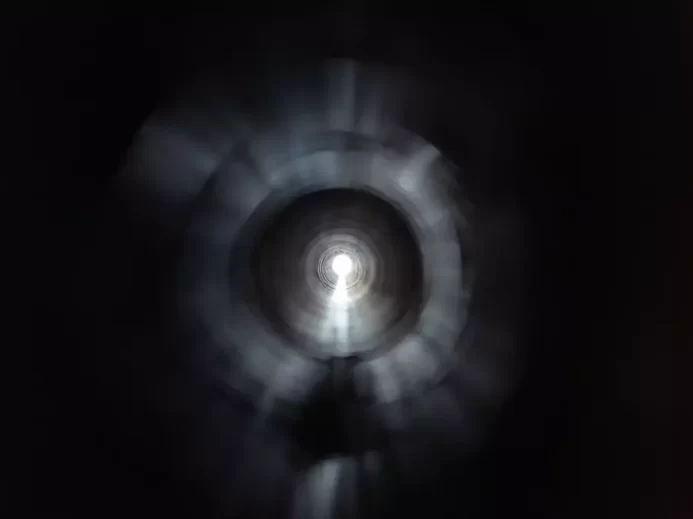 světlo na konci tunelu