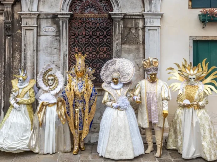 Benátský karneval má dlouholetou a zajímavou historii.
