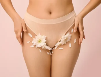 Žena spodní prádlo menstruace