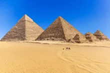Pyramidy