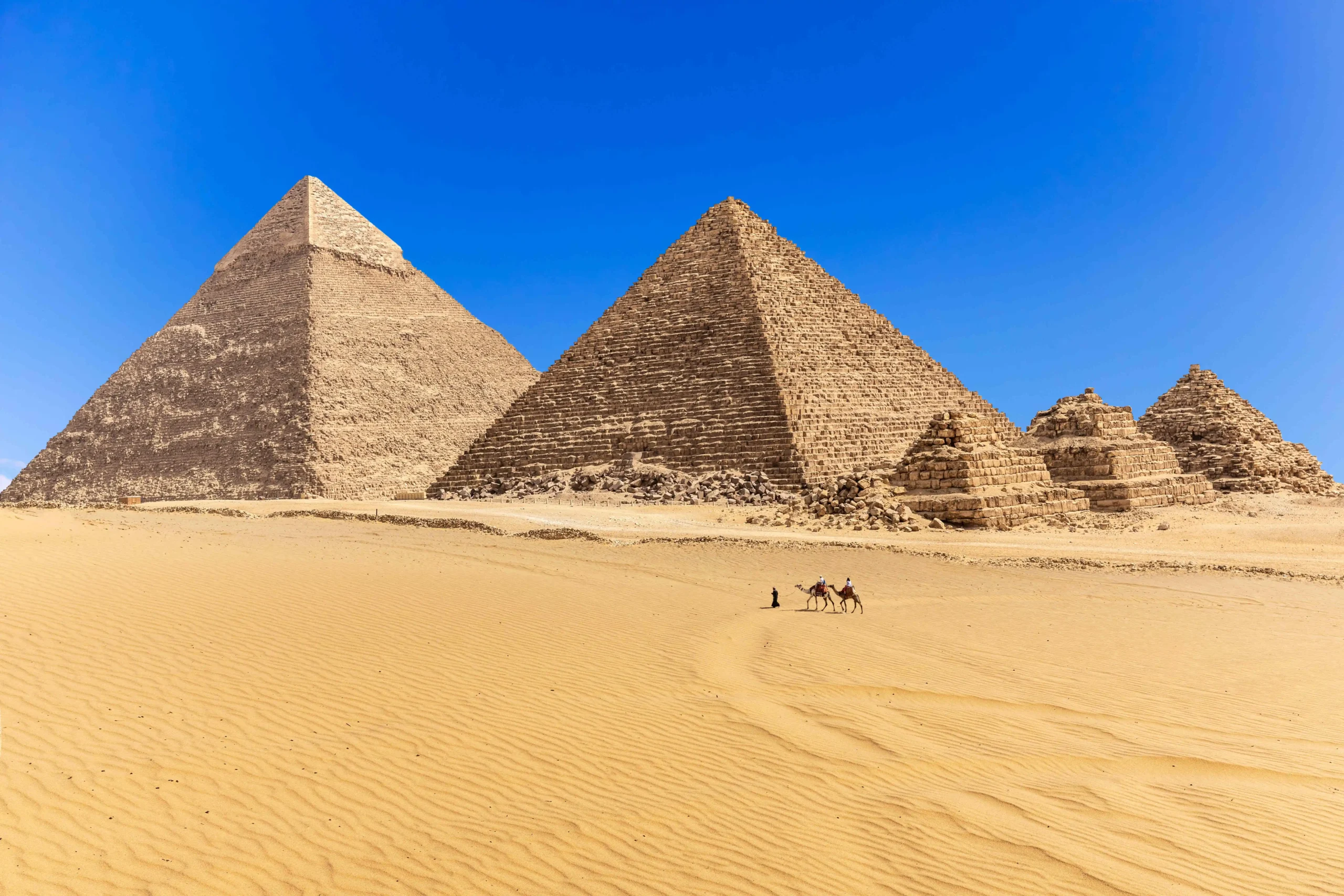 Pyramidy