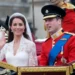 Kate Middleton v elegantních krajkových šatech s devítistopou vlečkou a princ William